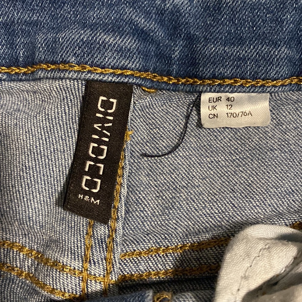 Jean Shorts - Picture 2 of 2